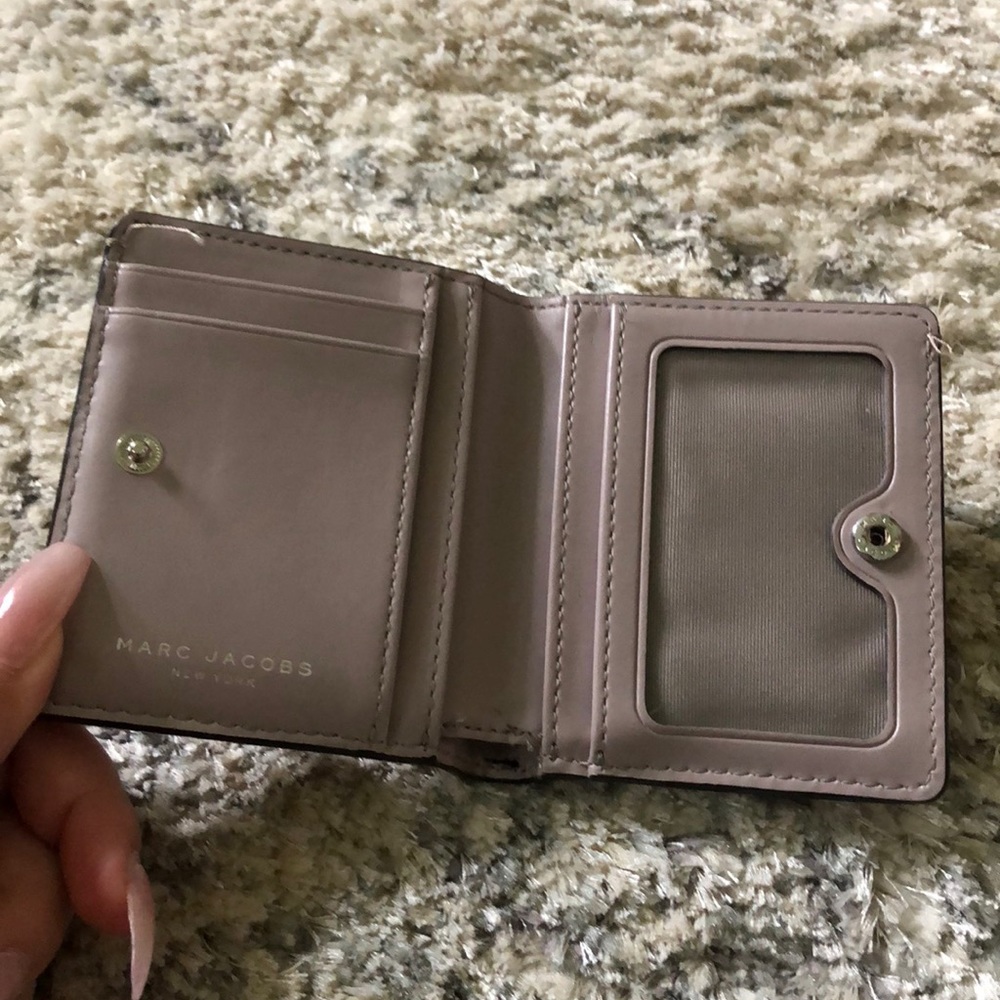Marc Jacobs wallet - Picture 5 of 6